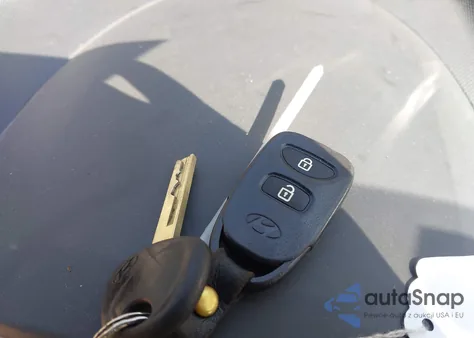 2017 Hyundai Accent Se z USA, uszkodzony, nr VIN KMHCT4AE4HU288921